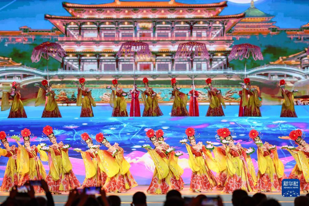 澳洲巴黎人下载